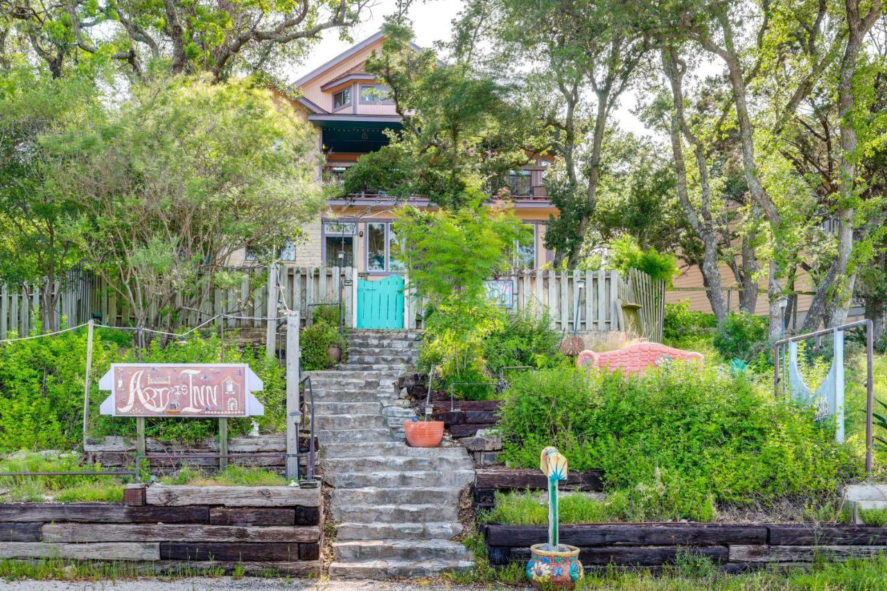 Exotic Home With Patio And Grill Walk To Canyon Lake! Exterior foto