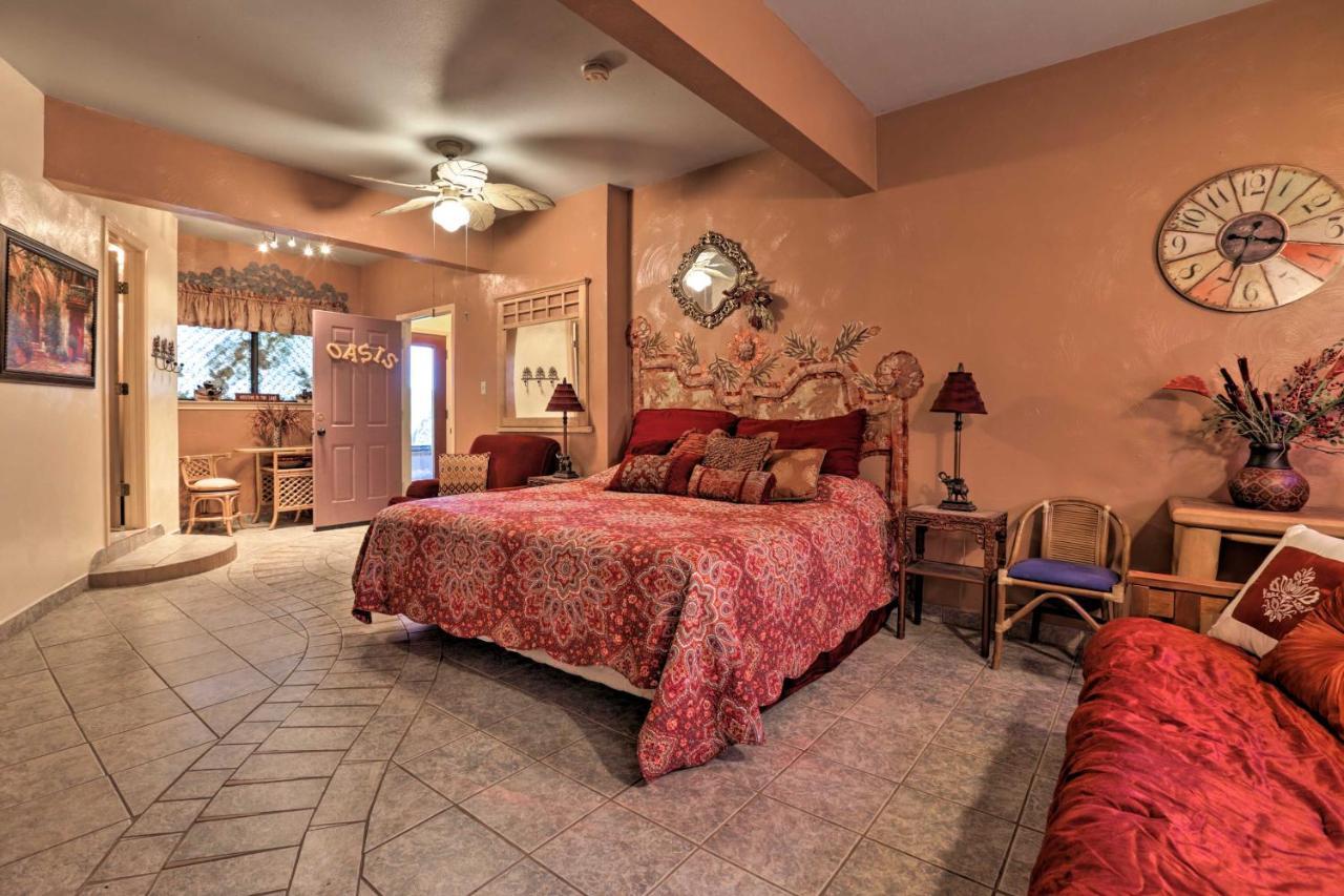 Exotic Home With Patio And Grill Walk To Canyon Lake! Exterior foto