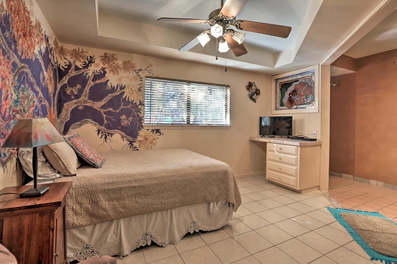 Exotic Home With Patio And Grill Walk To Canyon Lake! Exterior foto